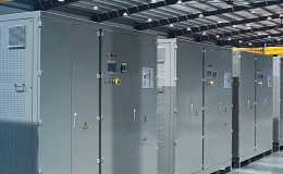 <p>In 2016, 30 sets of TBSB+G16KA22V third-generation improved energy-saving synchronous rectifier high-frequency oxidation power supply were successfully put into production in Guangdong Feng Aluminum Industry Co., LTD., which once again refresh the industry energy-saving equipment to the highest point.</p>
